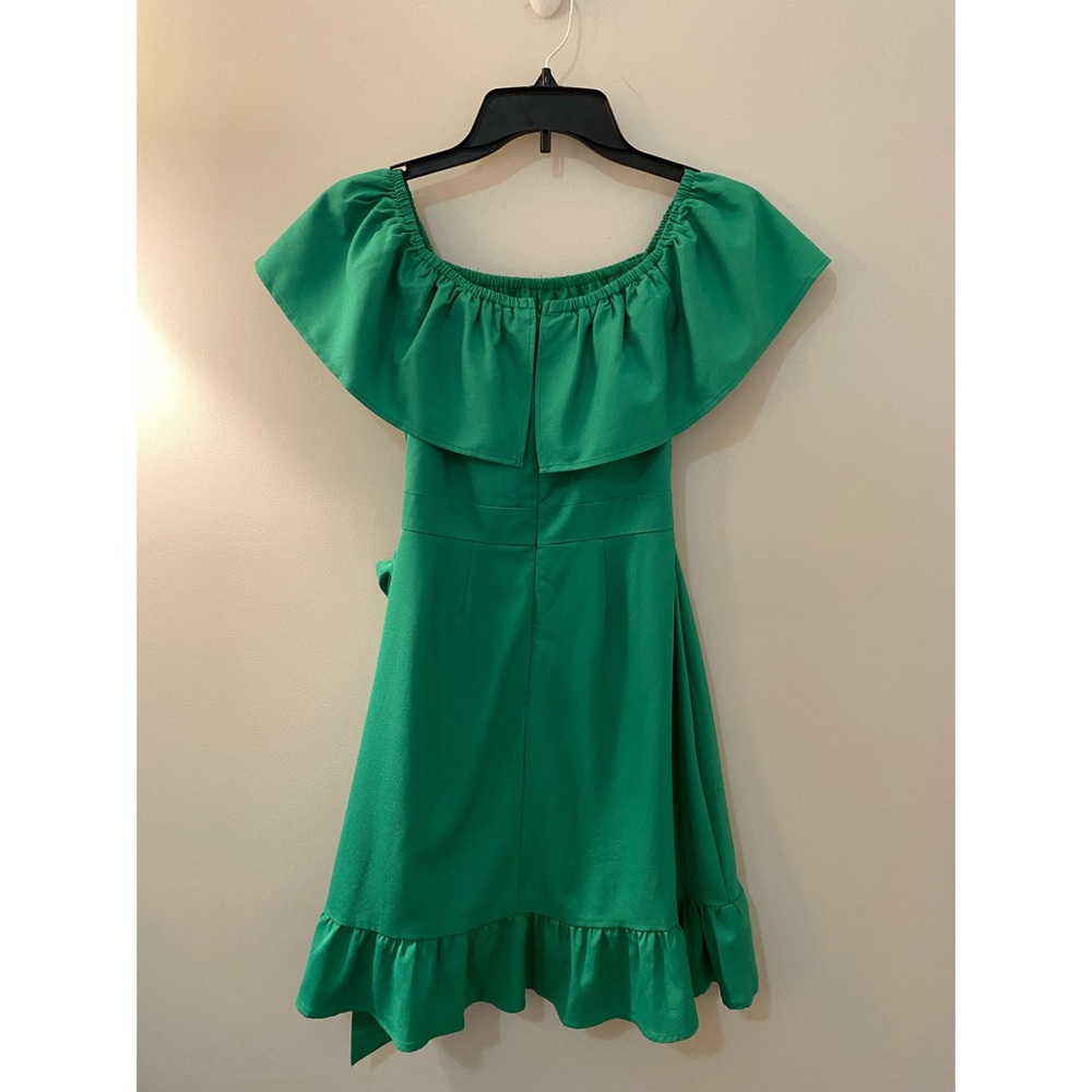 Green Ruffle Dress! - Picture 3 of 4